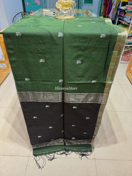 Mercerdized Handloom Cotton Saree with Jamdani Weaving -GreenBlack