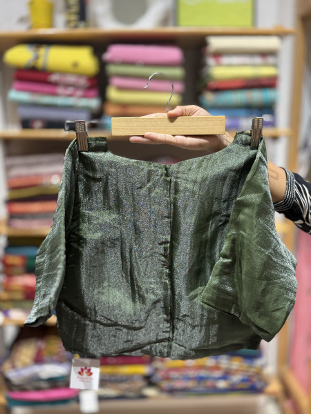 Tissue Zipper Free Size Padded Blouse - Green