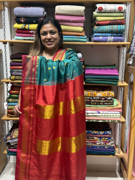 Ilkal Anjali Booti Saree