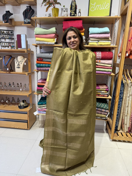 Zari Motifs Olive Saree