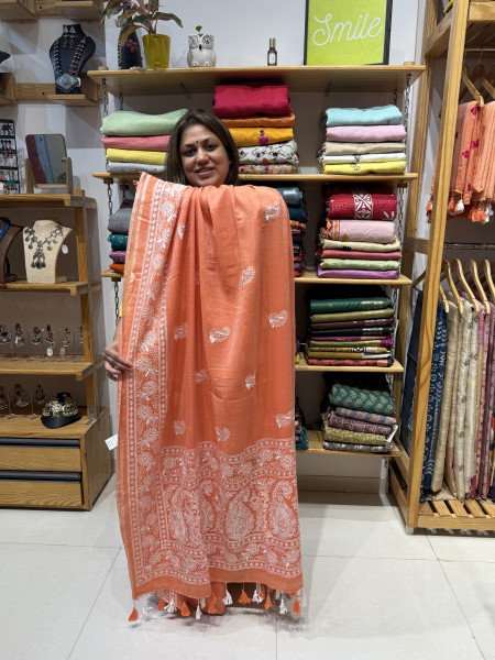Mul Chikankari saree - Peach