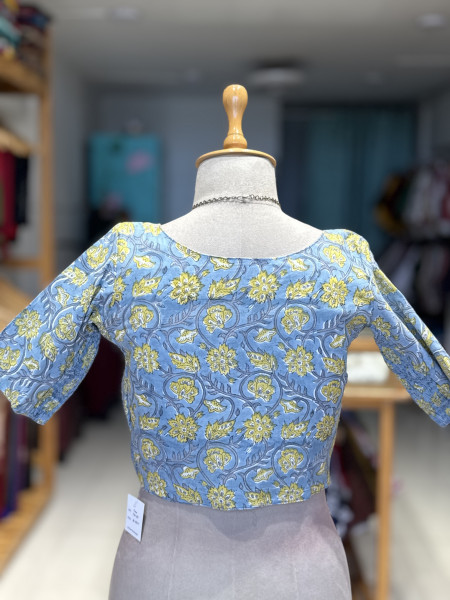 Size 36- Printed Stretchable Blouse