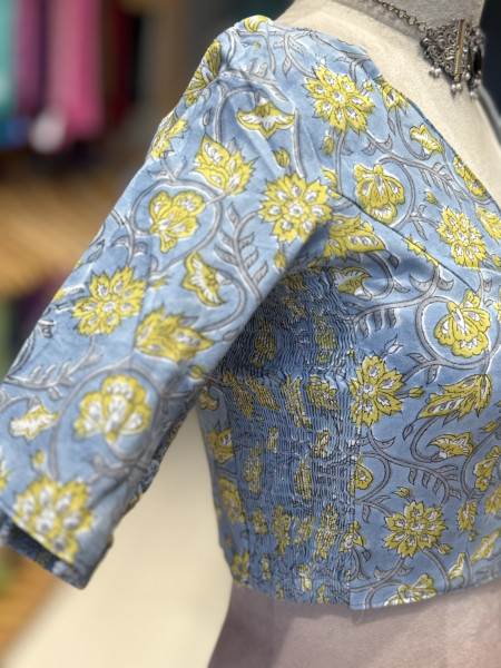 Size 36- Printed Stretchable Blouse