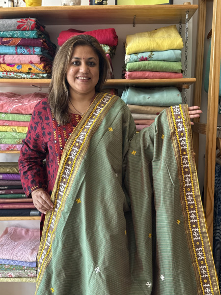 Gadhwal Saree with Gujarati Handwork - Green