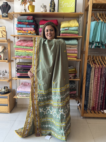 Gadhwal Saree with Gujarati Handwork - Green