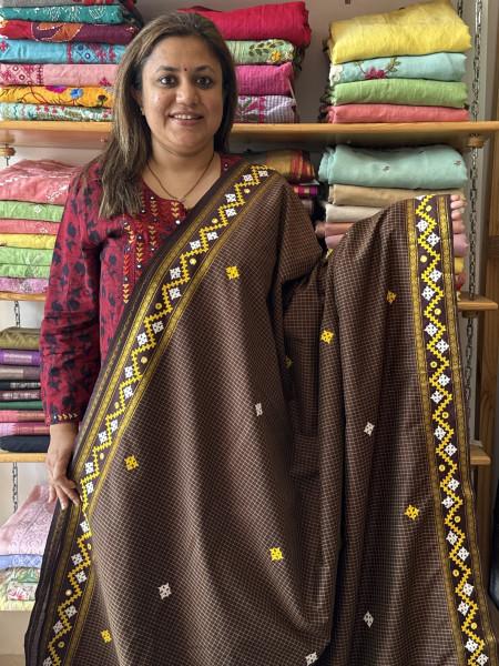 Gadhwal Saree with Gujarati Handwork - Brown