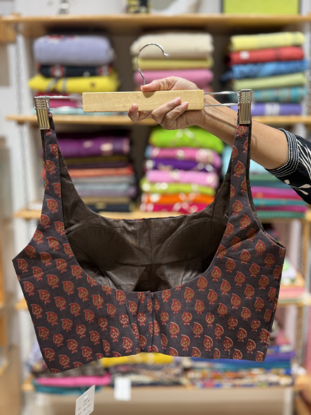 Handblock printed Sleeveless Padded Blouse - FREE SIZE