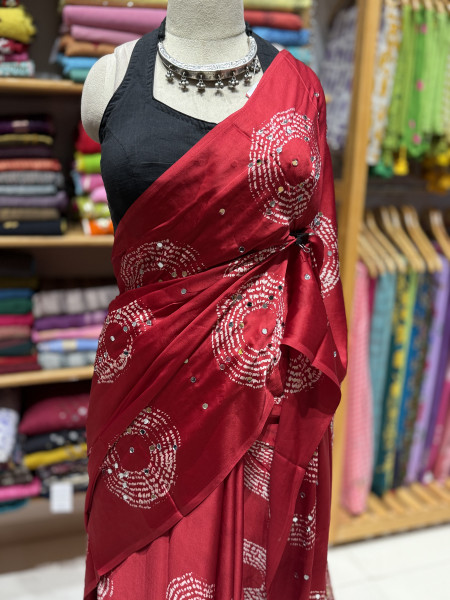Shibori Mirror- Satin Crepe Saree