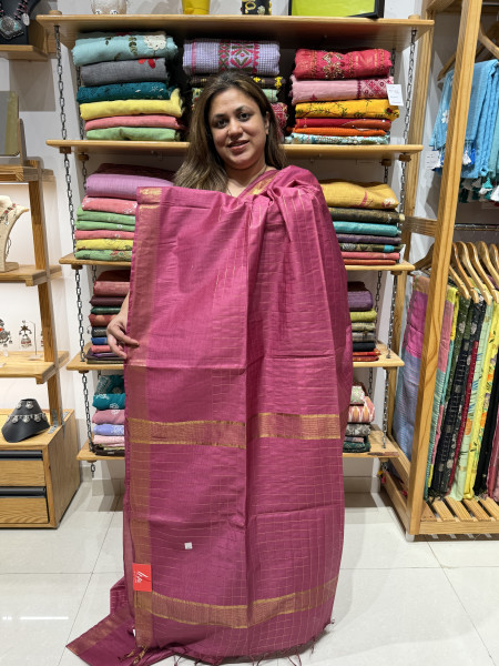 Mangalgiri checks blended cotton saree
