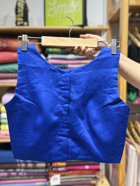Zipper Blouses with attached sleeves