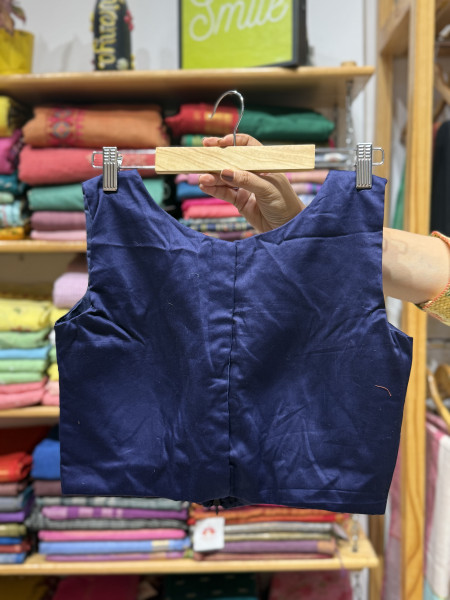 Zipper Blouses with attached sleeves