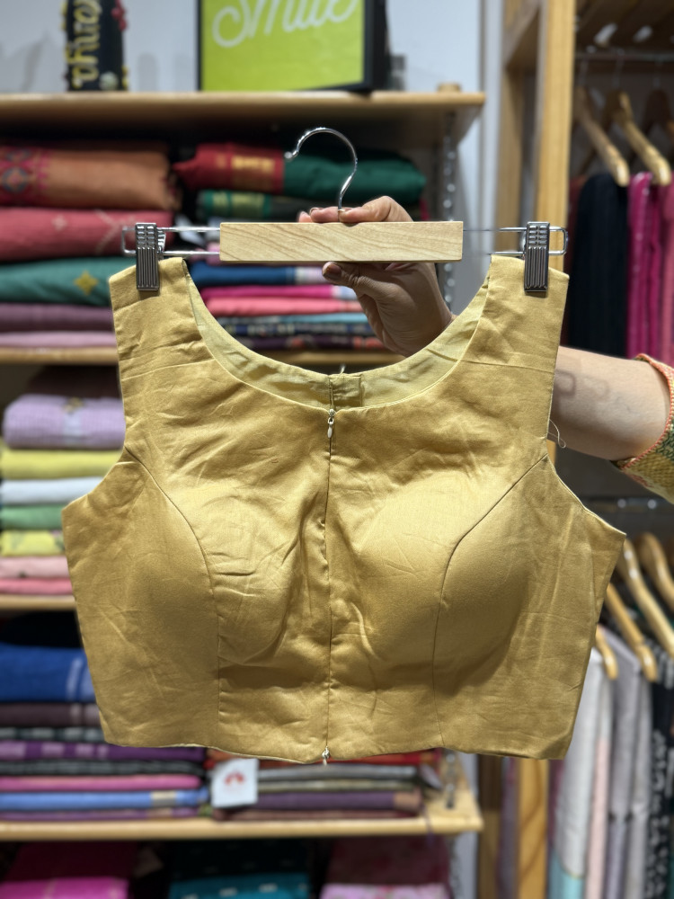 Image of Zipper Blouses with attached sleeves
