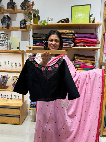 Pink Hearts print Mul SAREE &  Black BLOUSE COMBO