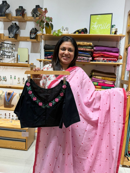 Pink Hearts print Mul SAREE &  Black BLOUSE COMBO