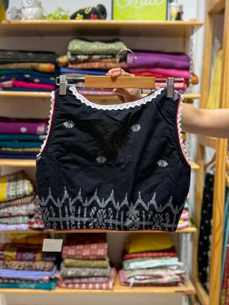 Sleeveless Black Jamdani Blouse - FREE SIZE