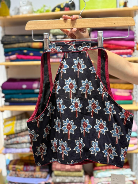 Halter Neck Padded Lotus Print Blouse