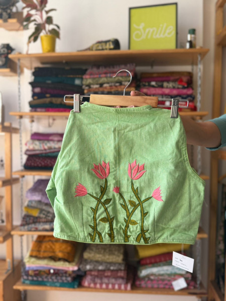 Mul Saree with crochet lace borders and Sea green blouse