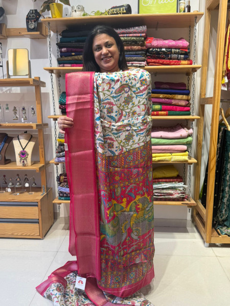 Semi Gorgette Floral print Saree - Pink