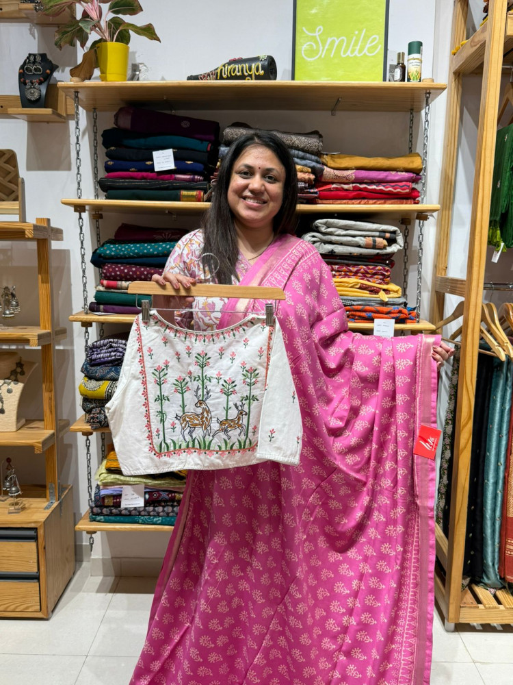 Image of Modal Cotton Pink Saree with Deer Embroidery Blouse