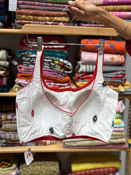 Sleeveless Padded Blouse - Free Size