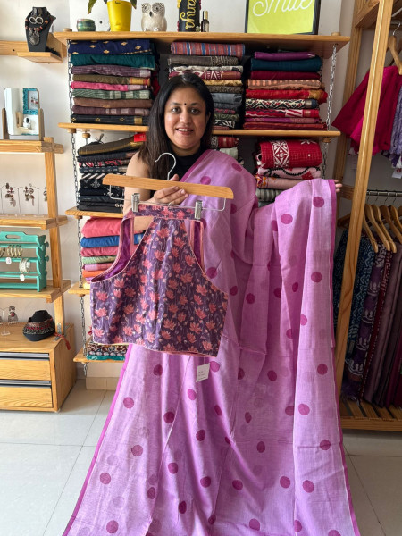 Polka Dots Pink Saree with sleeveless Blouse