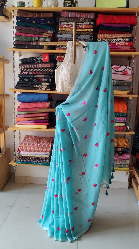 Image of Big Hearts Embroidered Mul Cotton Saree - Aqua Blue