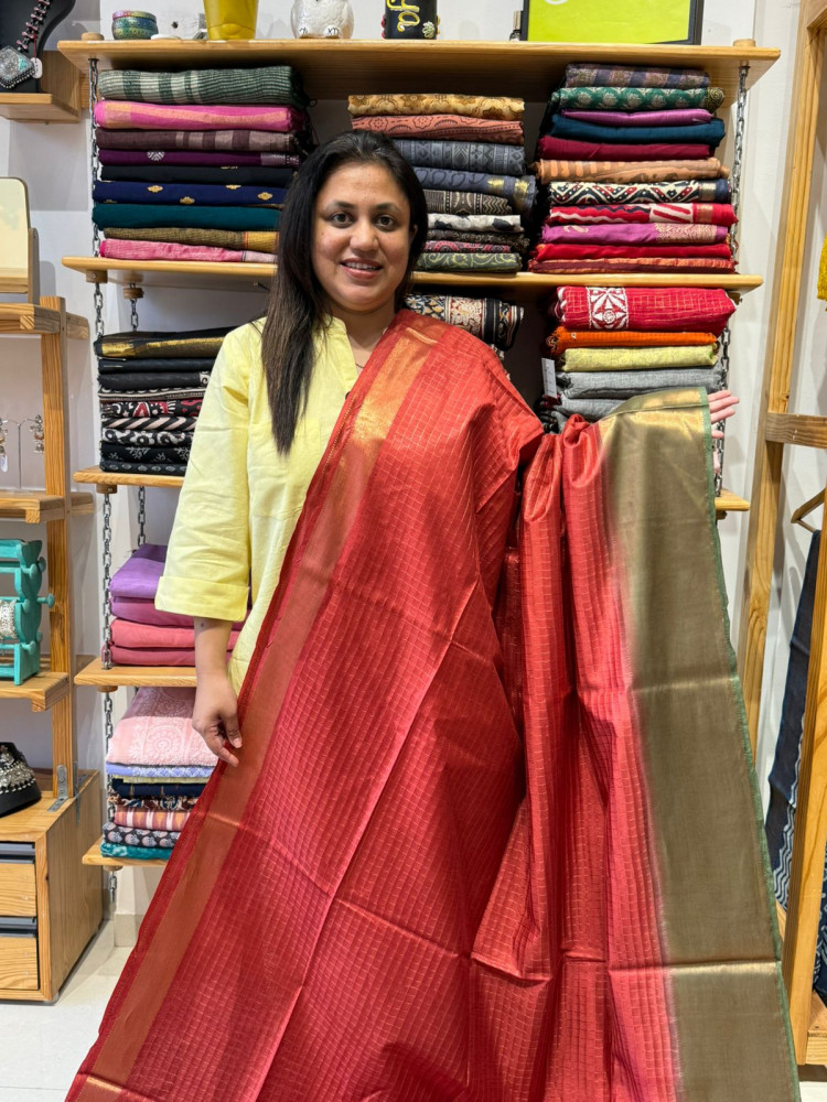 Image of Semi Silk Saree with Zari Checks - Peach Green