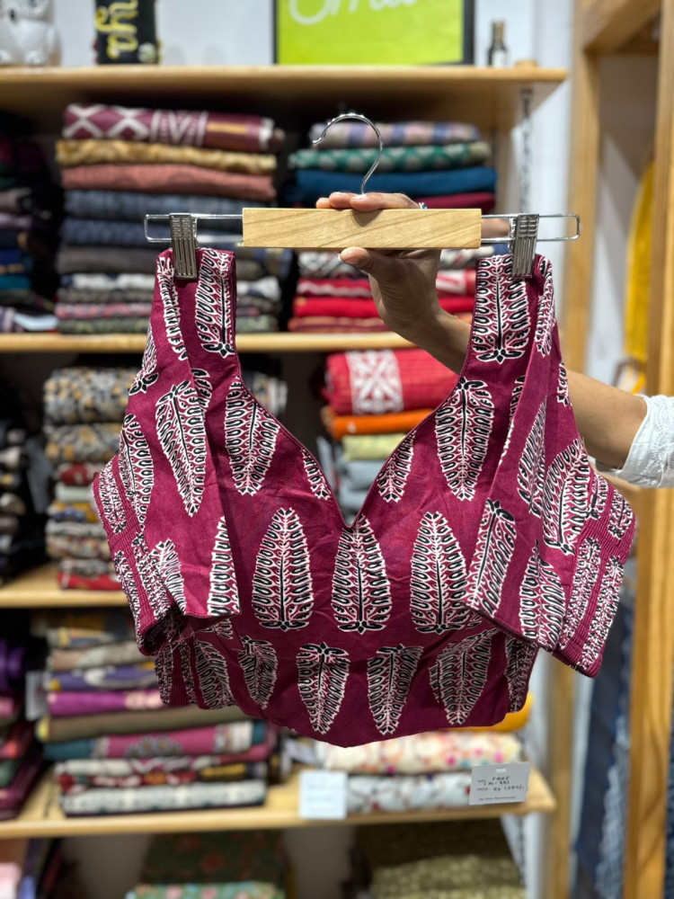 Image of Stretchable Padded Printed Free Size Blouse  -Maroon- Size 34-38
