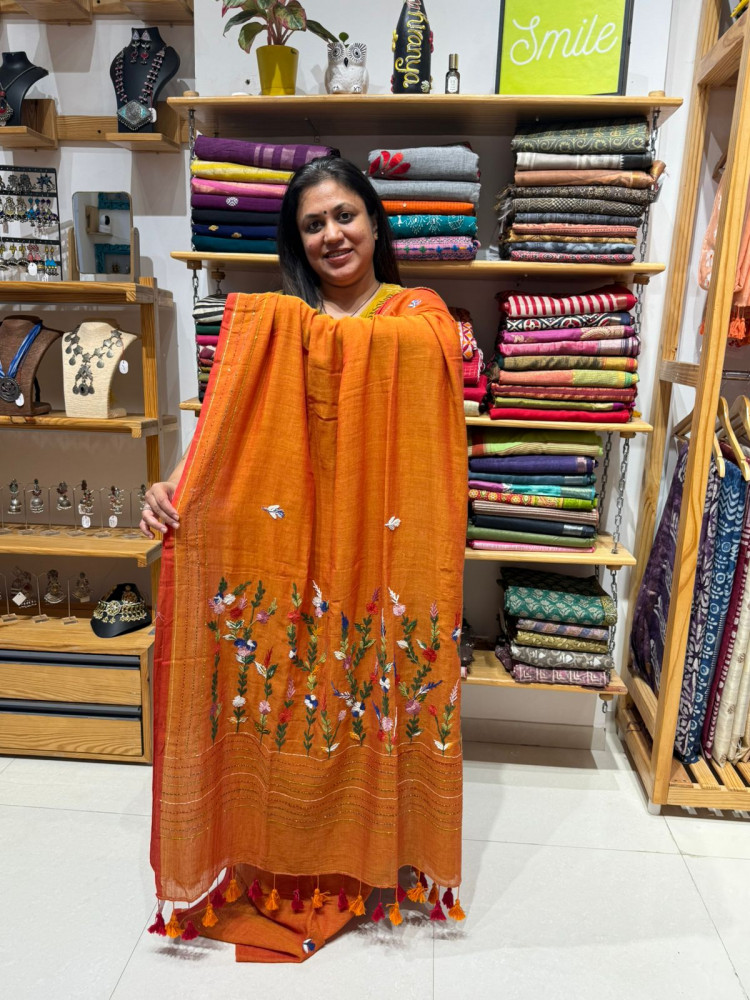 Image of Mul Saree with Hand Embroidery - RUST
