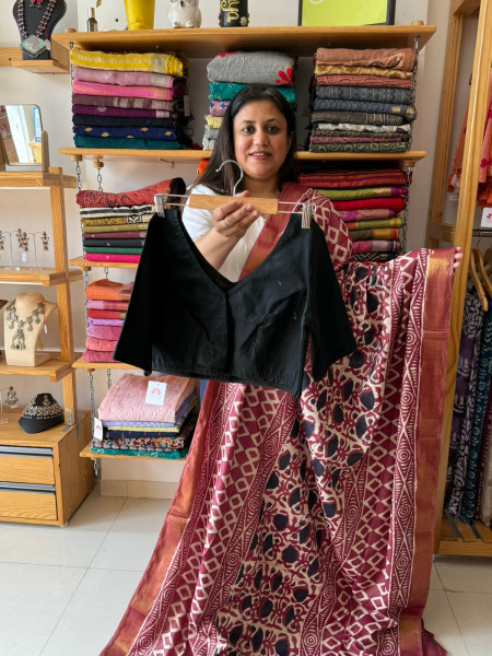 ART Chanderi Saree with Balck Blouse