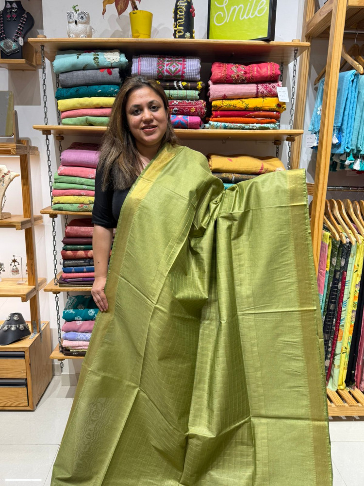 Image of Mangalgiri checks blended cotton saree
