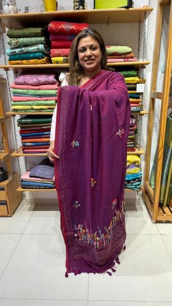 Hand Embroidered Mul Saree