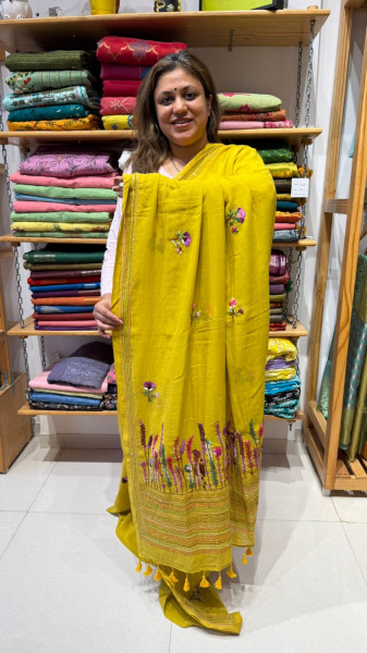 HAnd Embroidered Mul Saree - No blouse piece