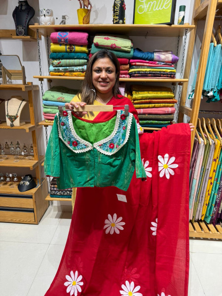 Sunflower Handpainted Mul saree with Green Embroidered Collar Blouse