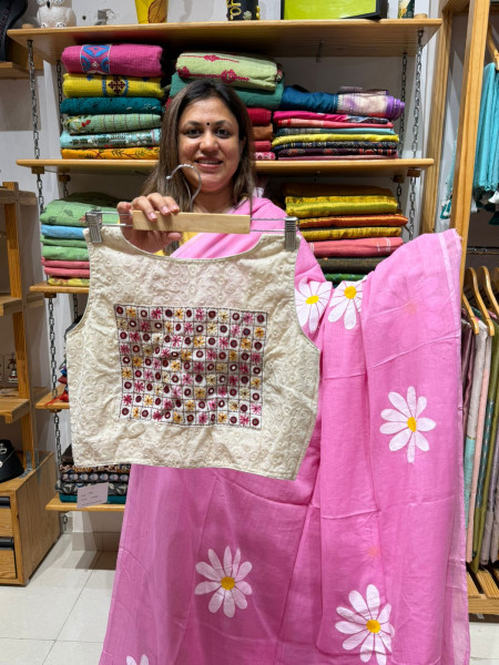 Sunflower Handpainted Mul saree with Hakoba Sleeveless Padded Blouse