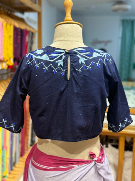 Combo - Lavendar Dhaniakhali Cotton Saree withBlue Embroidered Blouse