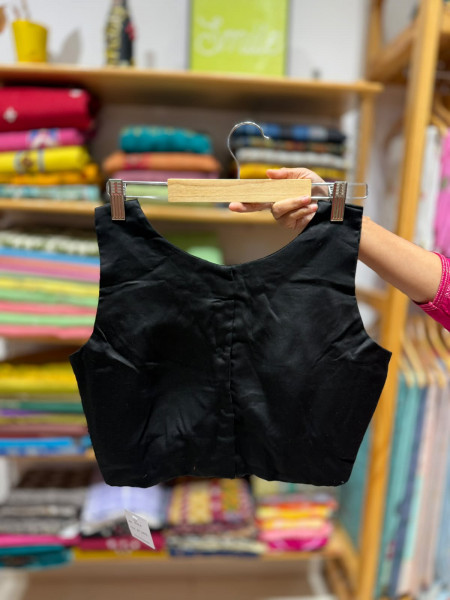 Free Size ZIPPER Blouse (Fits 36 to 42) | BLACK | Sleeves attached