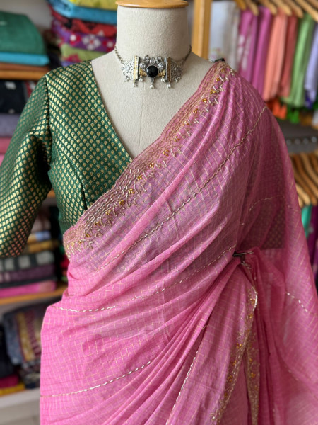 Zari Checks Cotton Saree with Cutdana Work