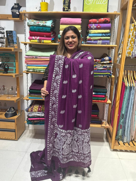 Mul Cotton Chikankari Saree