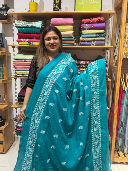 Mul Cotton Chikankari Saree