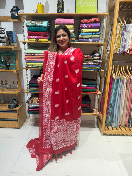Mul Cotton Chikankari Saree