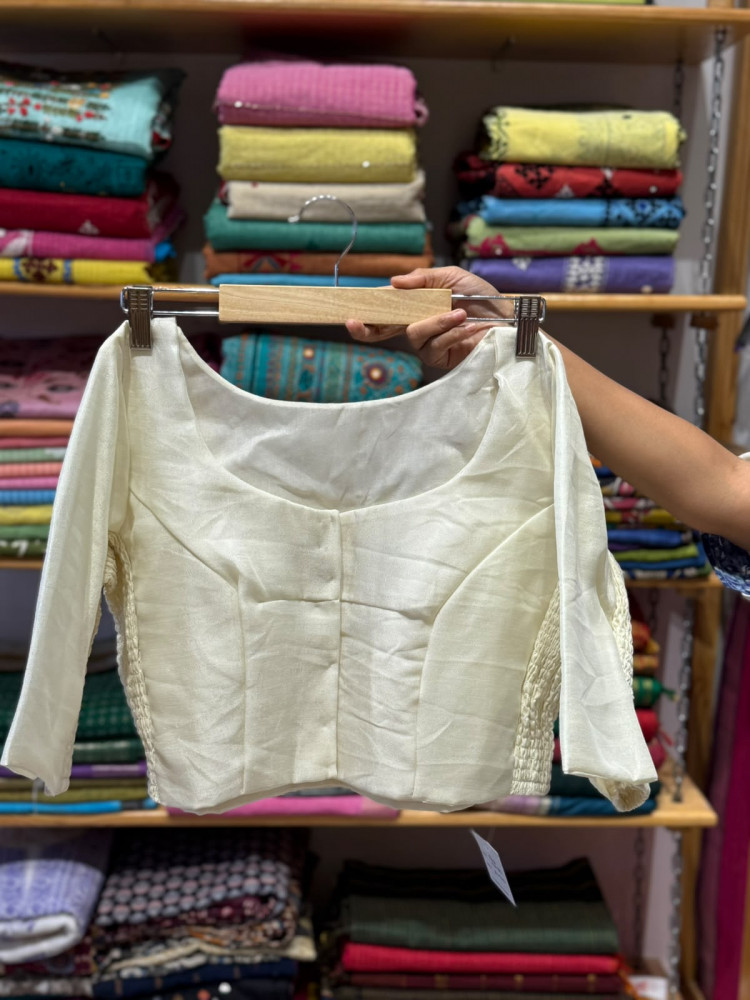 Image of Stretchable Blouse Off White - Size 40 to 44