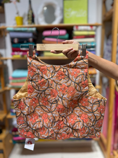 Handblock printed Sleeveless Padded Blouse - FREE SIZE