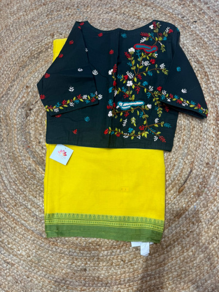 COMBO-Dhaniakhali Handloom Cotton Saree with Free SIZE Hand Embroidered Blouse