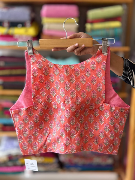 Handblock printed Sleeveless Padded Blouse - FREE SIZE