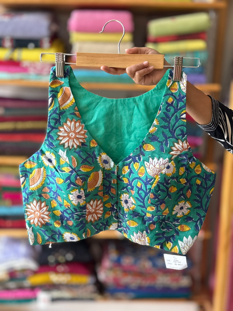 Image of Handblock printed Sleeveless Padded Blouse - FREE SIZE