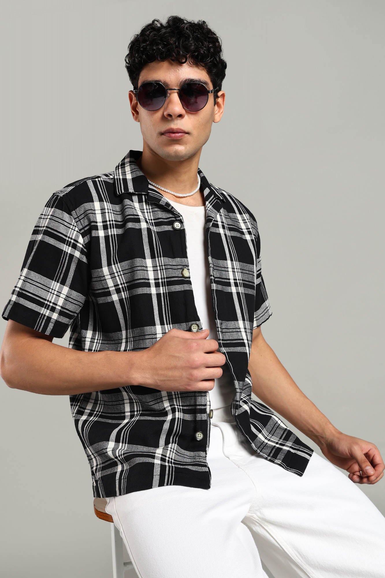 The Dobby Check Shirt Black