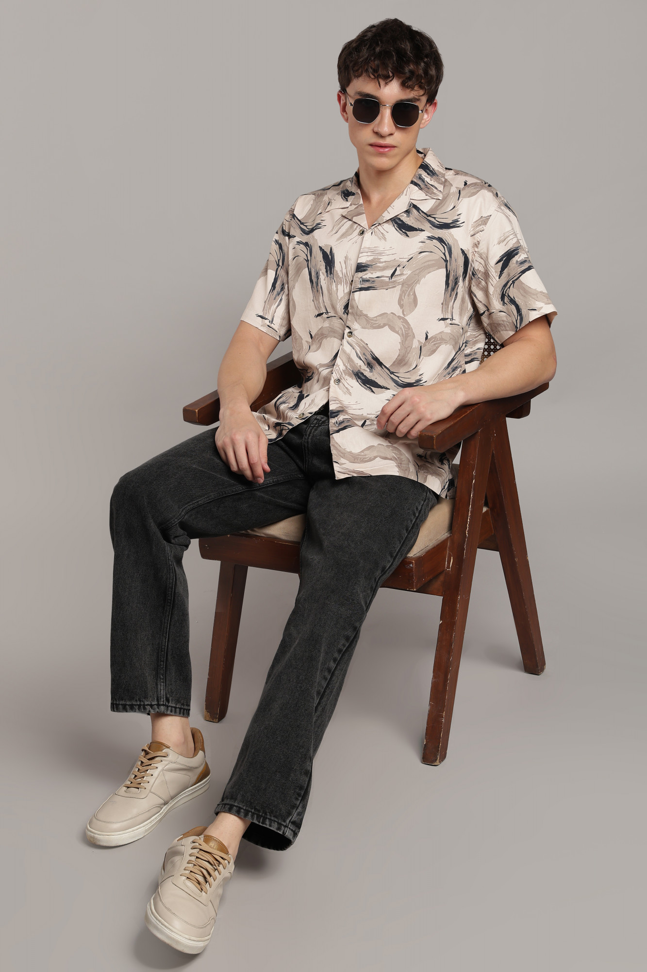The 60s Satin Art Print Shirt  Ivory  Taupe