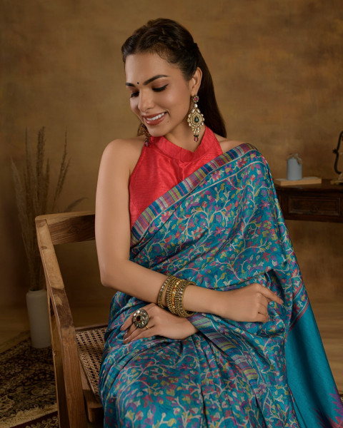 Image of House of EX Blue Poly Cotton Saree Gifting Box for Women