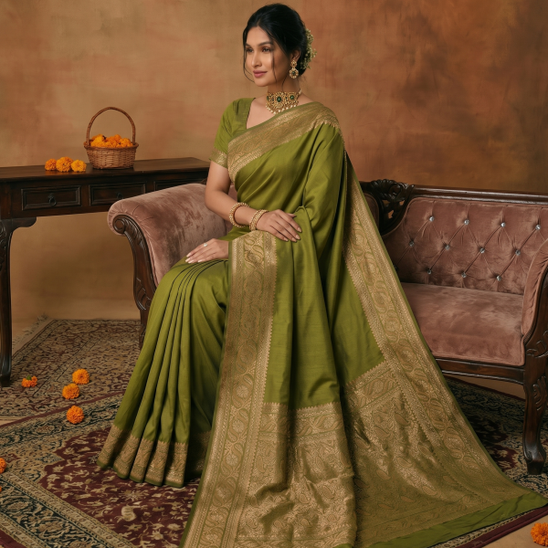 Image of House of EX Olive Banarasi Silk Saree Gifting Box for Women